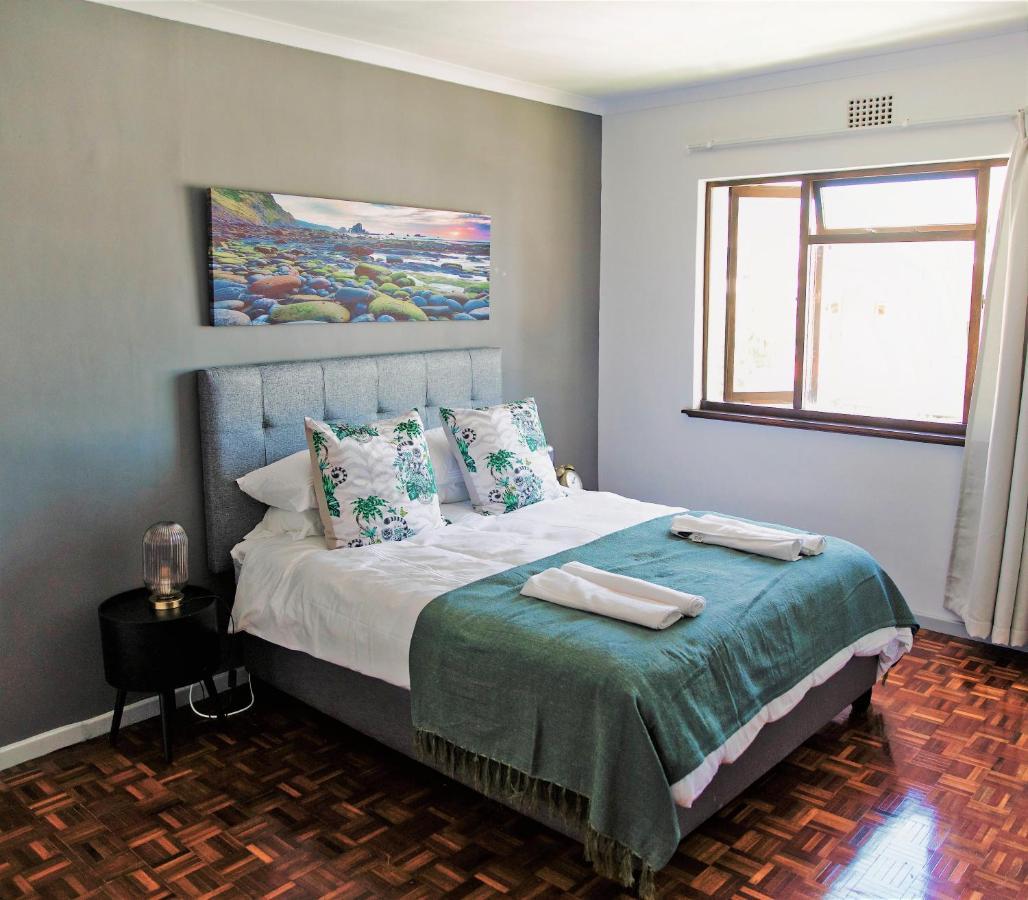 Camborne Holiday Apartments Le Cap Extérieur photo
