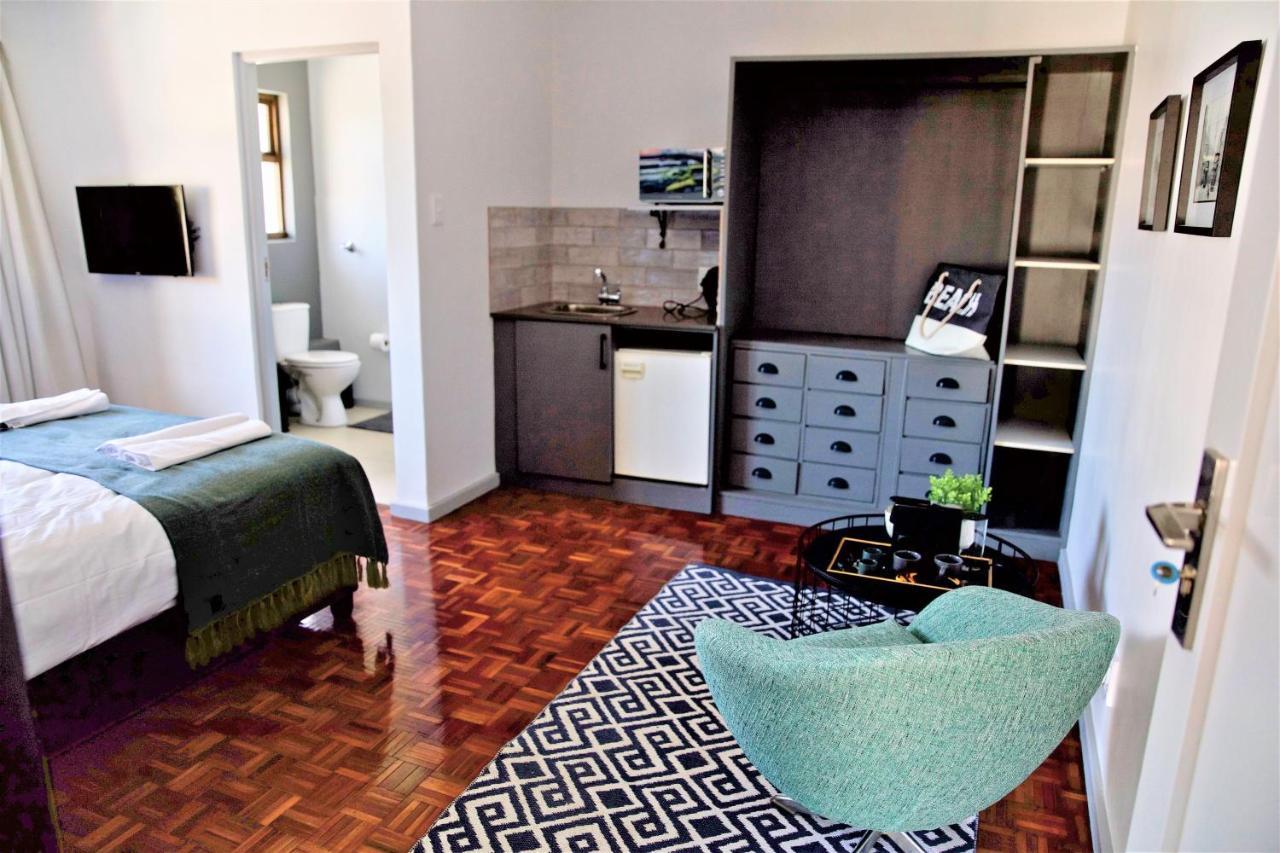 Camborne Holiday Apartments Le Cap Extérieur photo