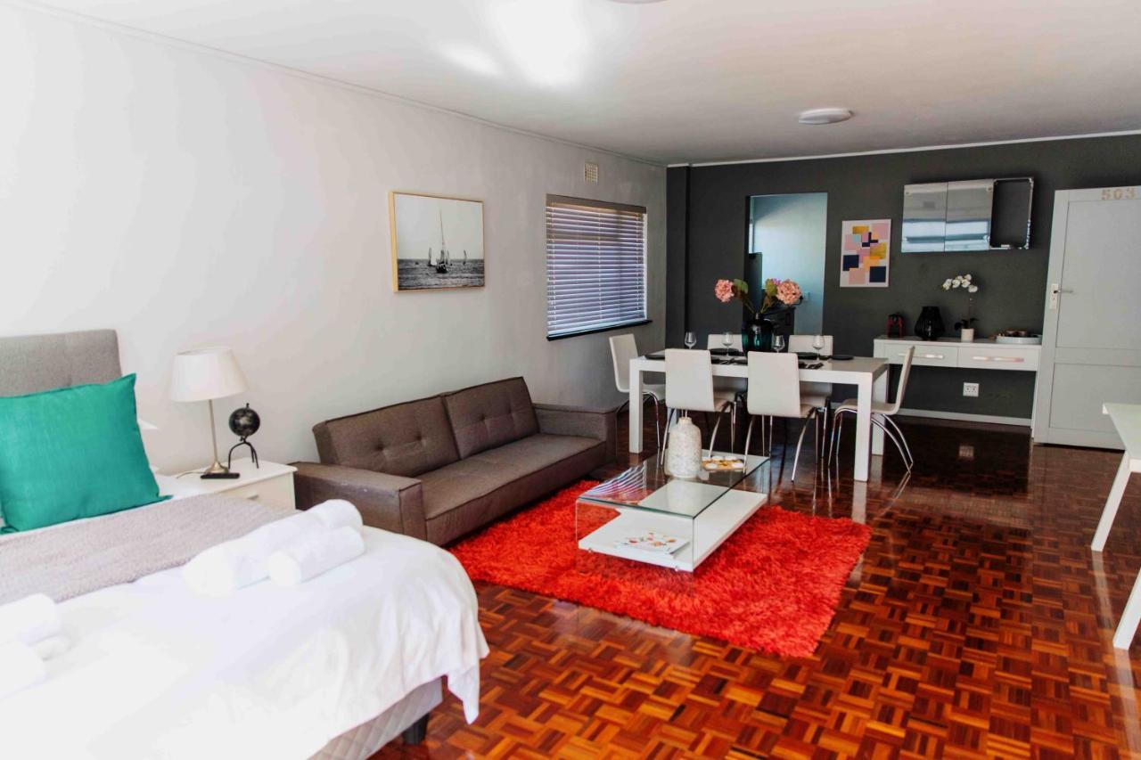 Camborne Holiday Apartments Le Cap Extérieur photo