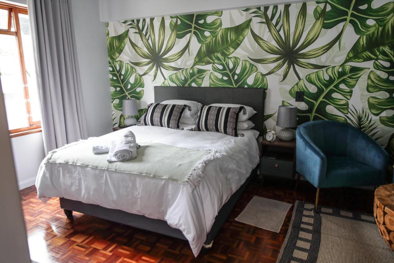 Camborne Holiday Apartments Le Cap Extérieur photo