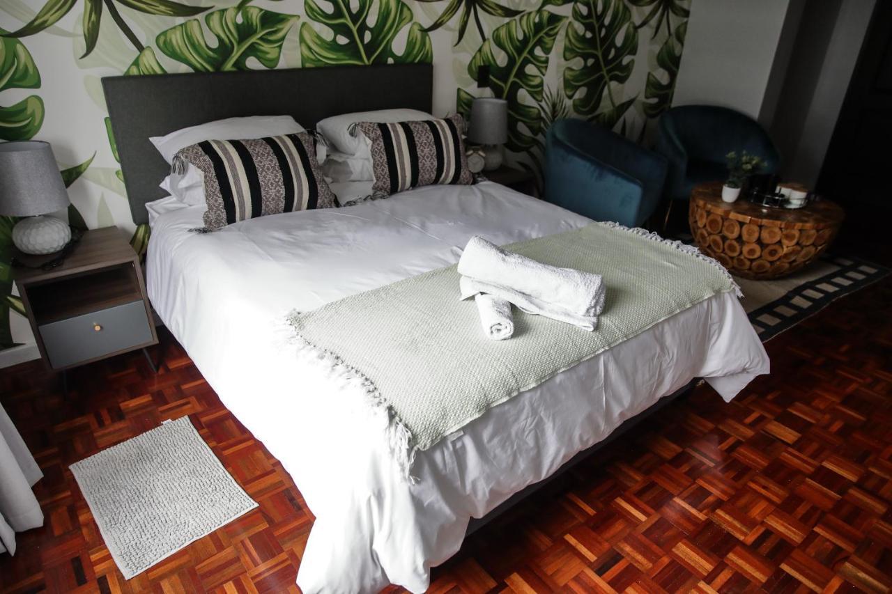 Camborne Holiday Apartments Le Cap Extérieur photo