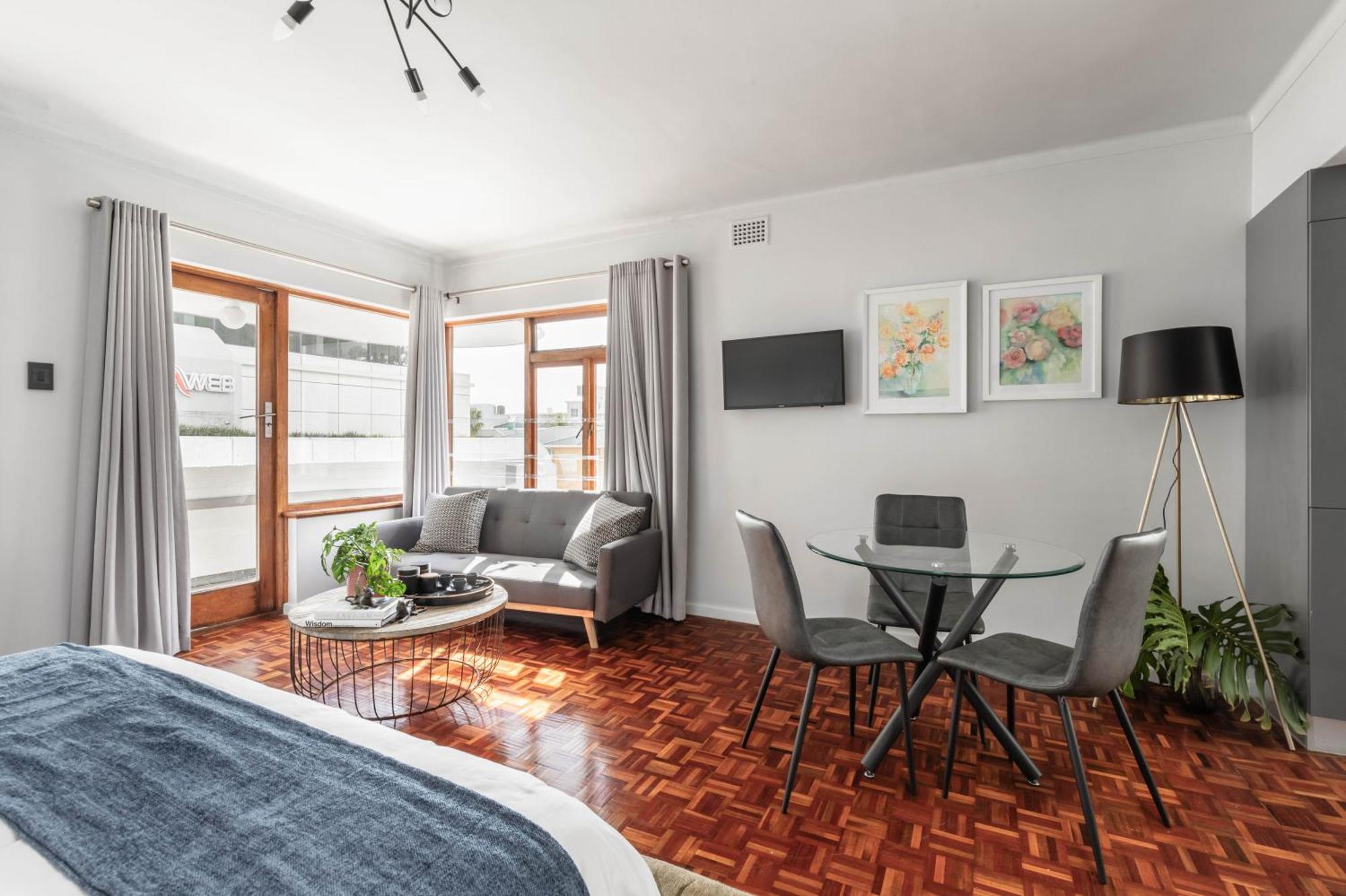 Camborne Holiday Apartments Le Cap Extérieur photo