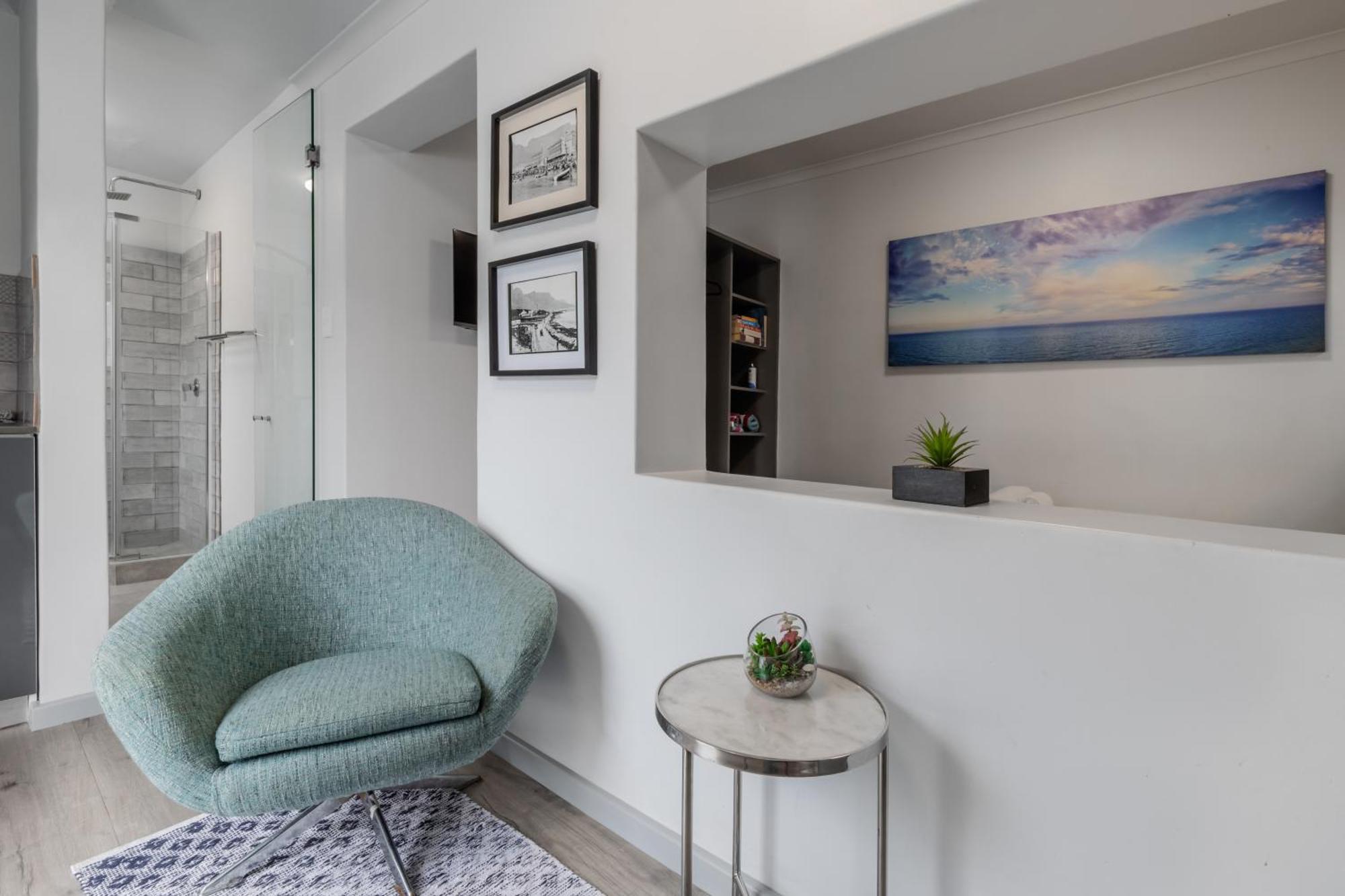Camborne Holiday Apartments Le Cap Extérieur photo